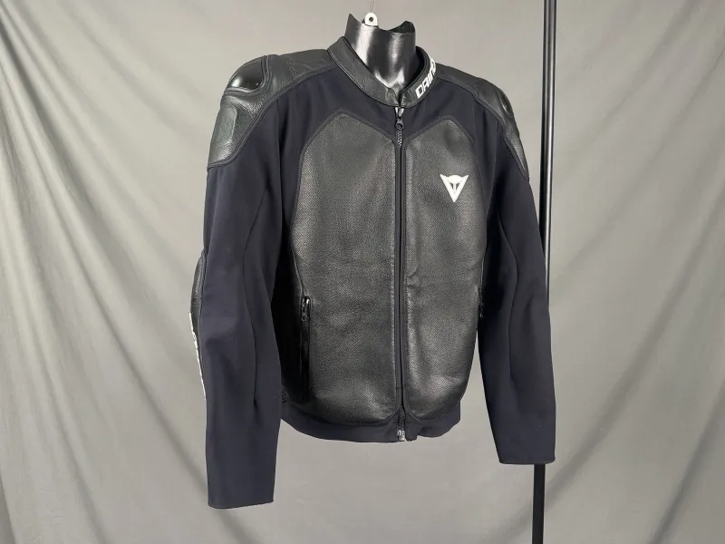 Мотокуртка Dainese Intrepida Мотокуртка Dainese Intrepida